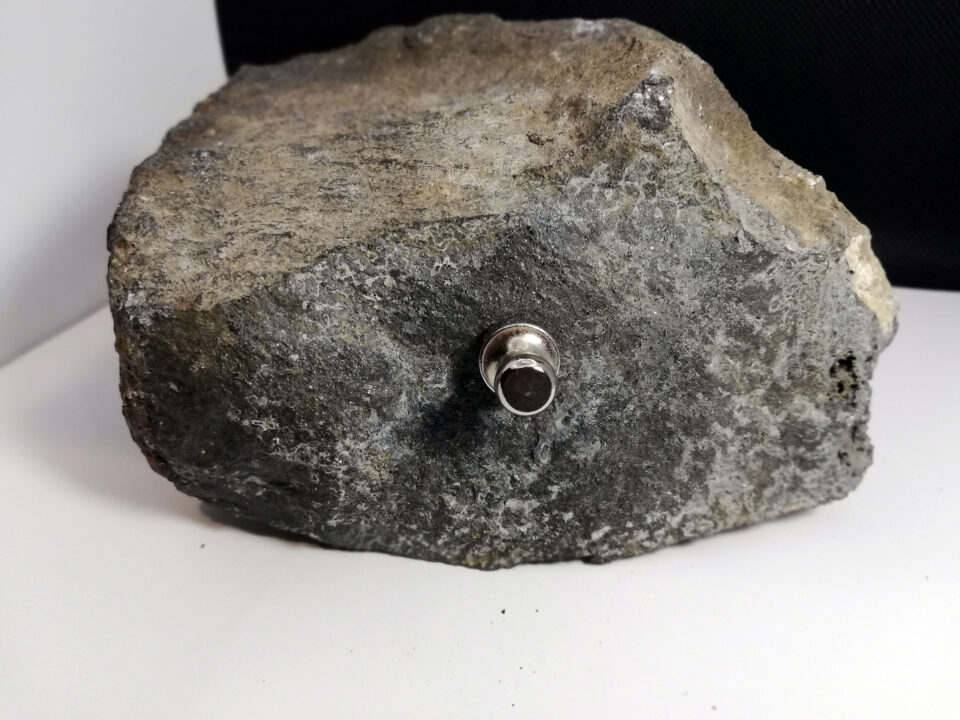 escoria de fundicion con iman